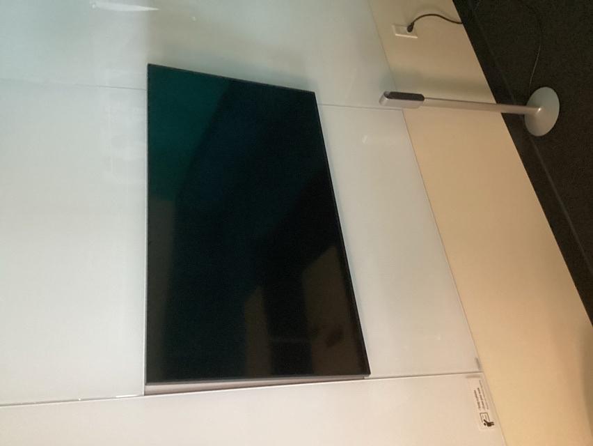 Samsung 49” 