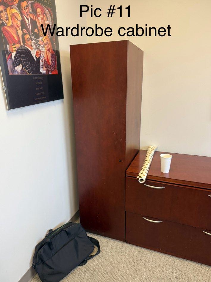Wardrobe cabinet