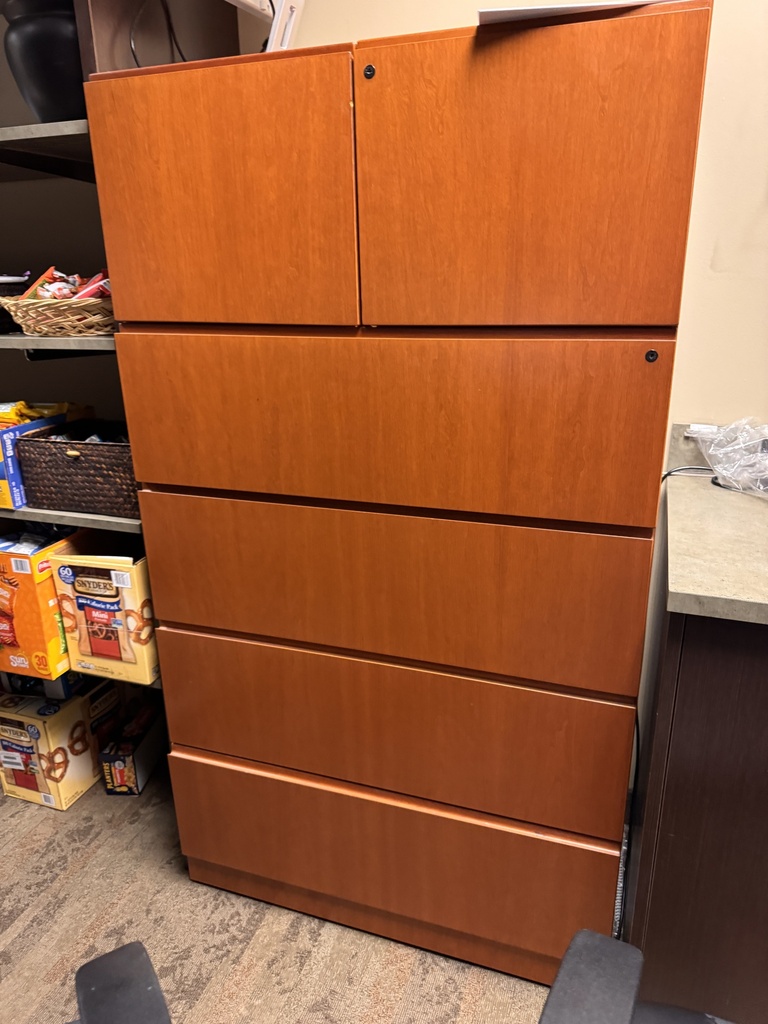 4-drawer lat with cabinet