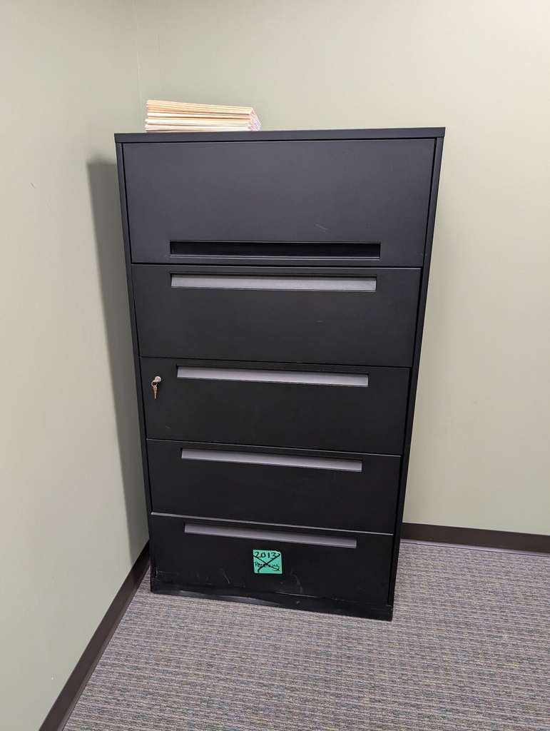 Filing Cabinet - 5 Drawers