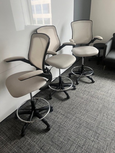 STOOL TASK CHAIR