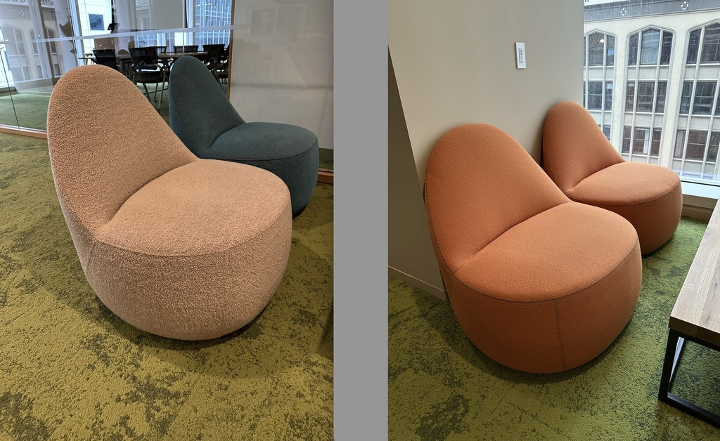 Mitt Lounge Chairs (2 Beige 2 Orange)