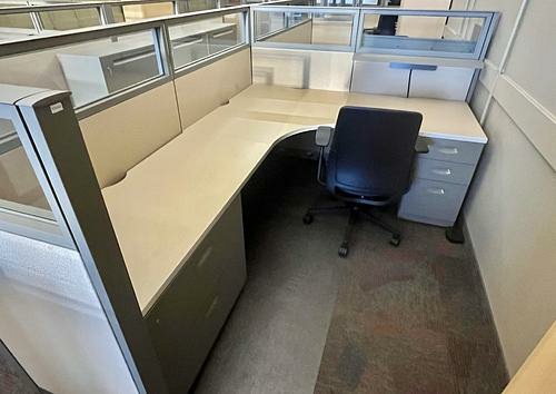 L-Shaped Workstation - 96 x 72