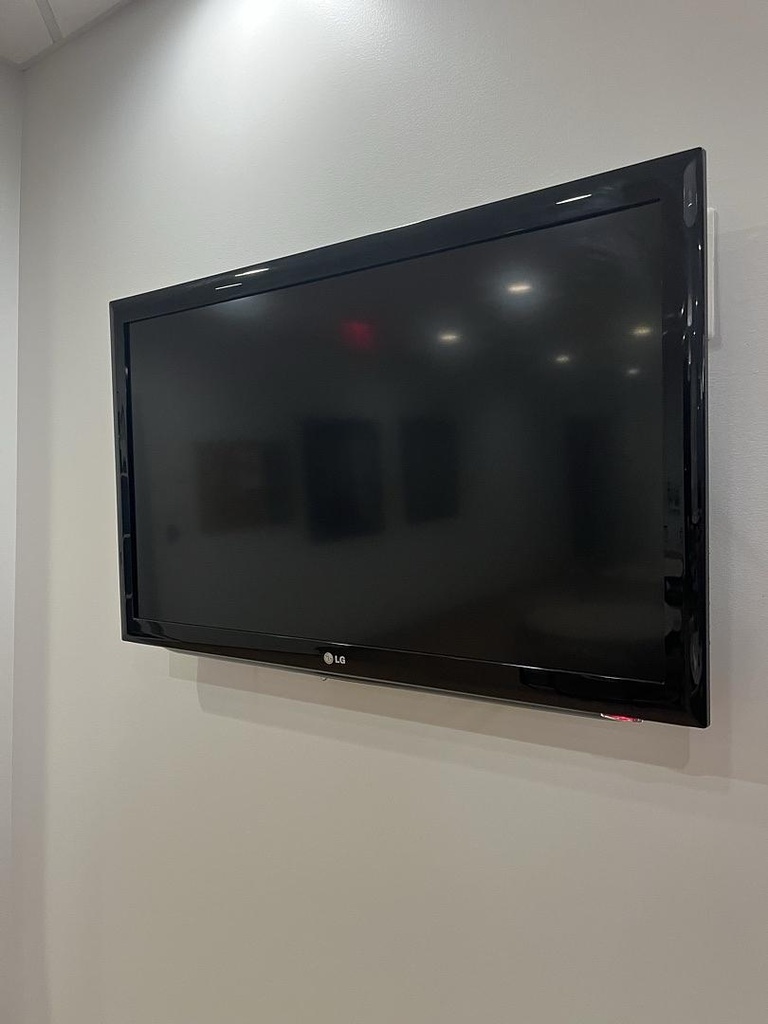 TV - LG 42