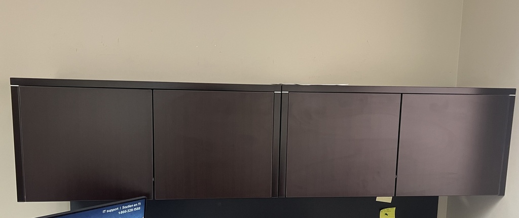 Overhead cabinet