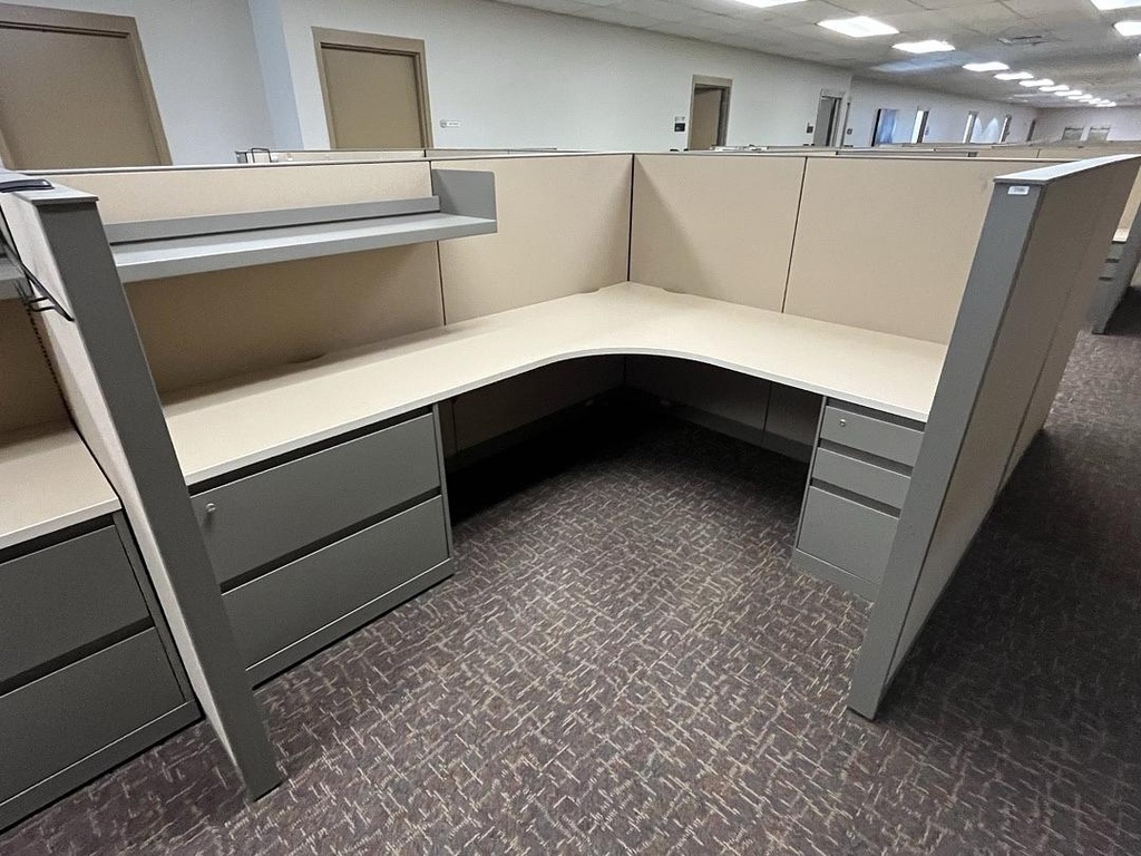 L-Shaped Workstation - 96 x 72