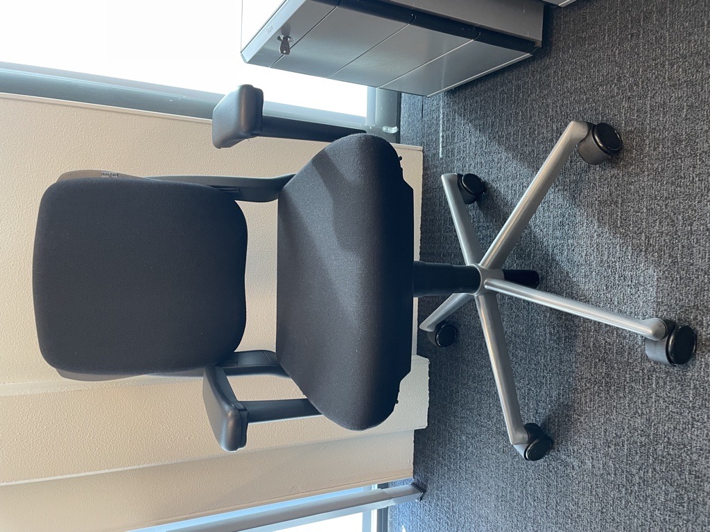 Ahrend Swivel Chair