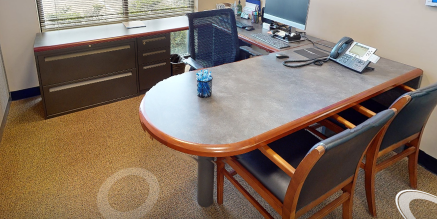 U-shaped desks