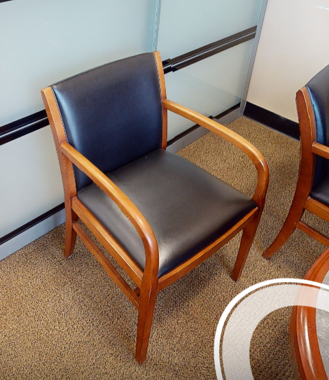 Black guest chair with arms