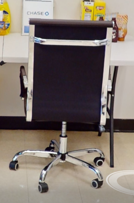 Executive task chair with arms