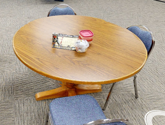 Round Wood kitchen table