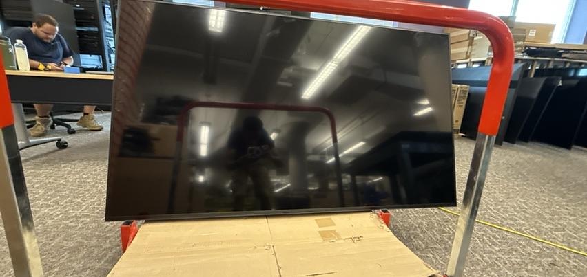 TV #35 - Diag {64(1/2)"} W {4"}