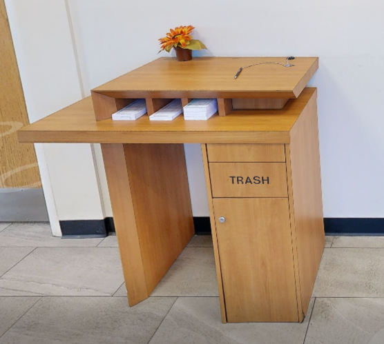 Cheque desk