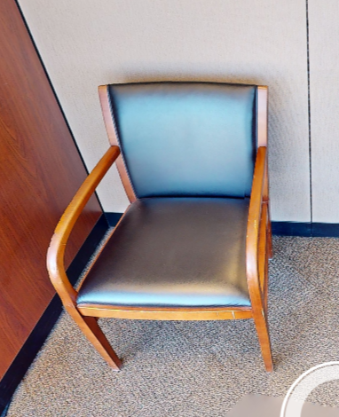 Black guest chair with arms