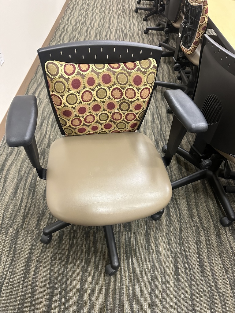 Task Chair