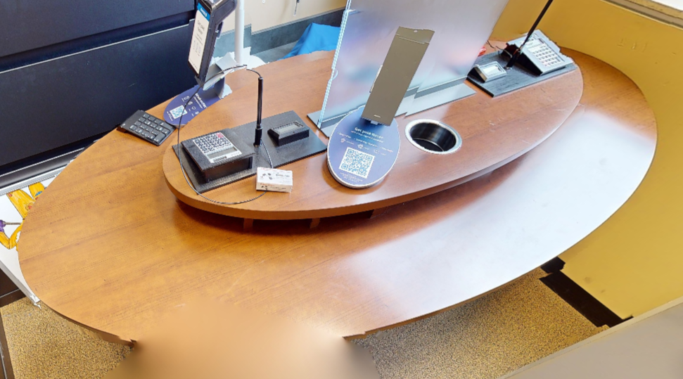 Large cheque desk