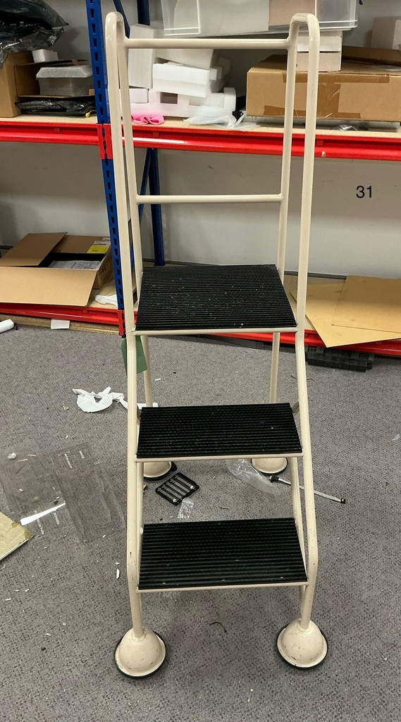 Portable steps cream