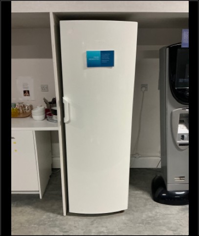 Tall fridge 