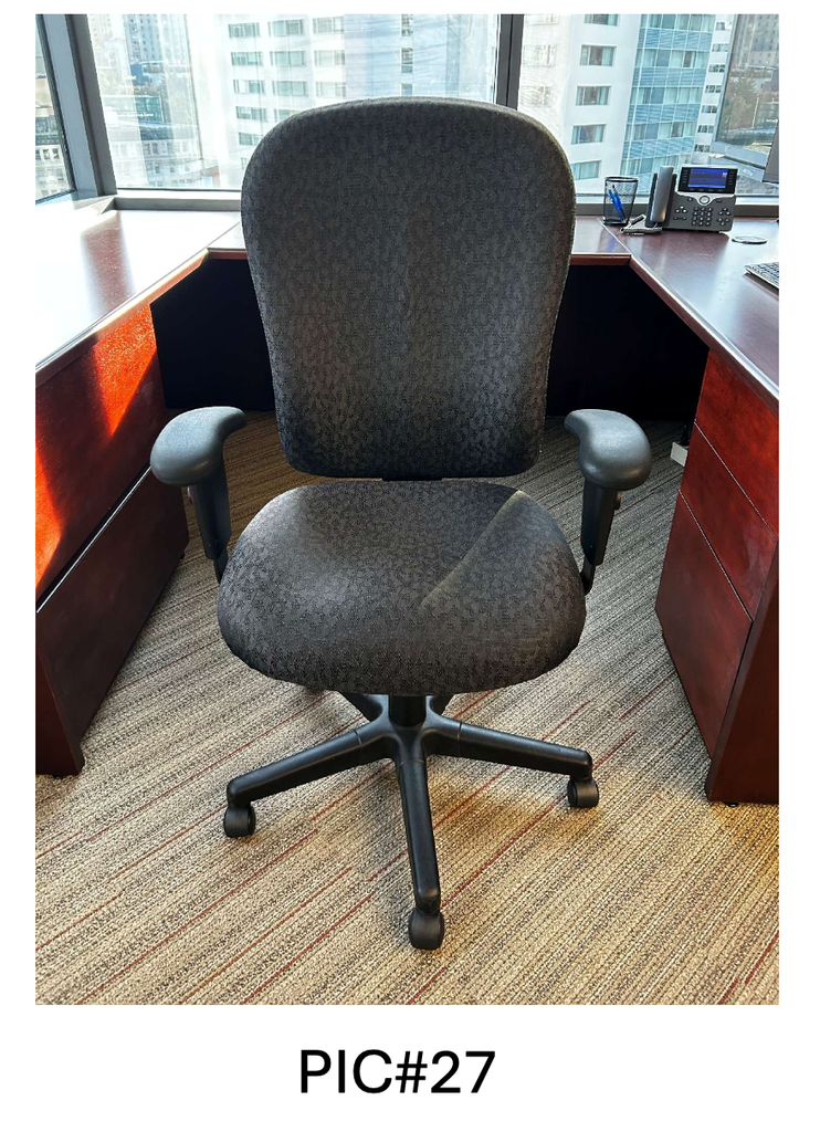 TASK CHAIR  (HIGH BACK), BLACK /GREY PATTERN, NO TAG