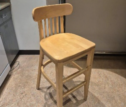 Cafe stool