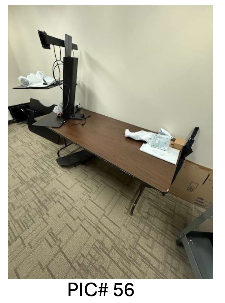 FOLDING TABLE