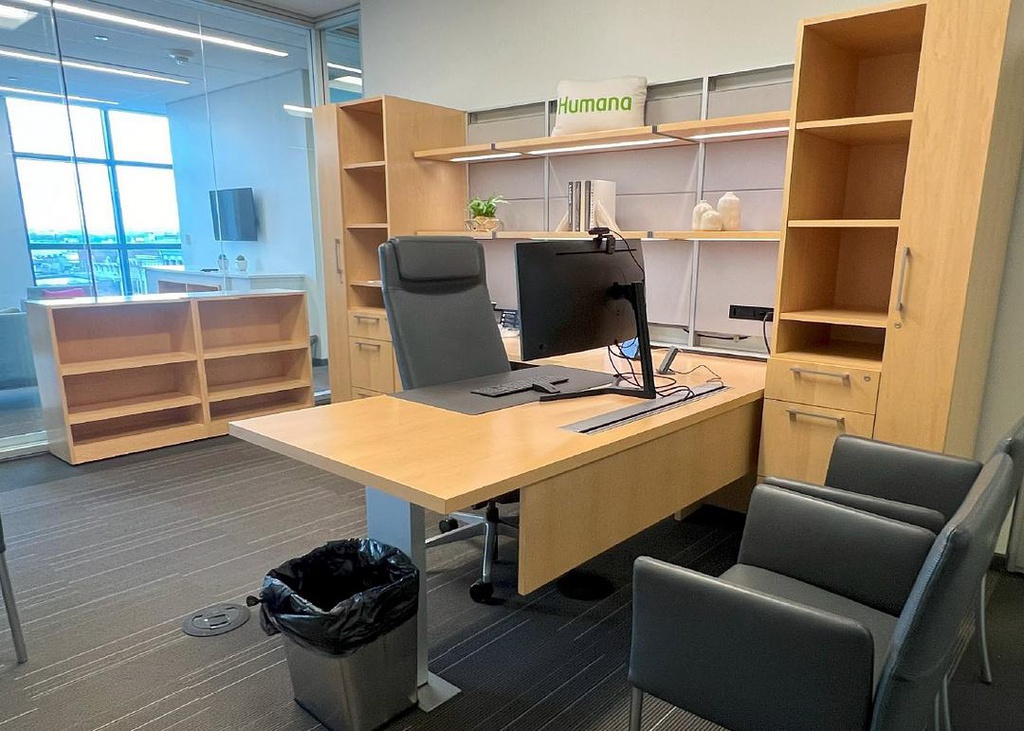 Desk - Non Height Adjustable 84W 36D