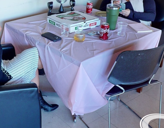 Square table