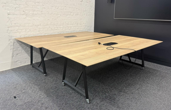 Large Oak Top Table