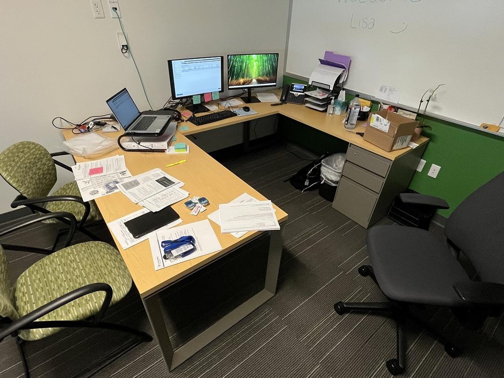 Desk (RR)
