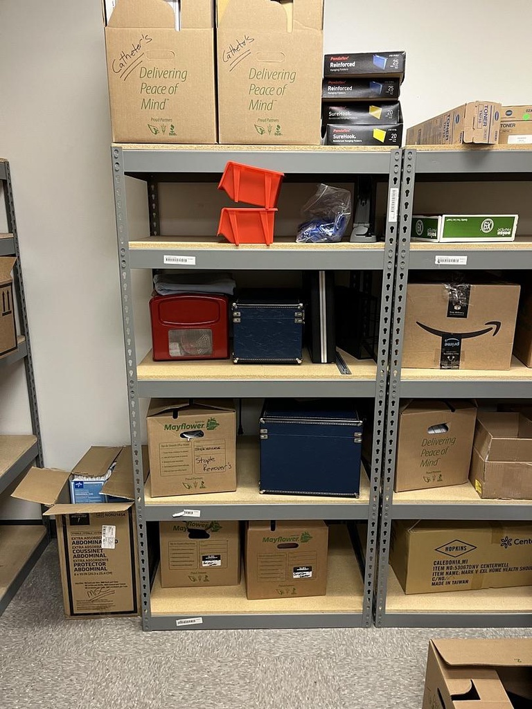Storage shelf