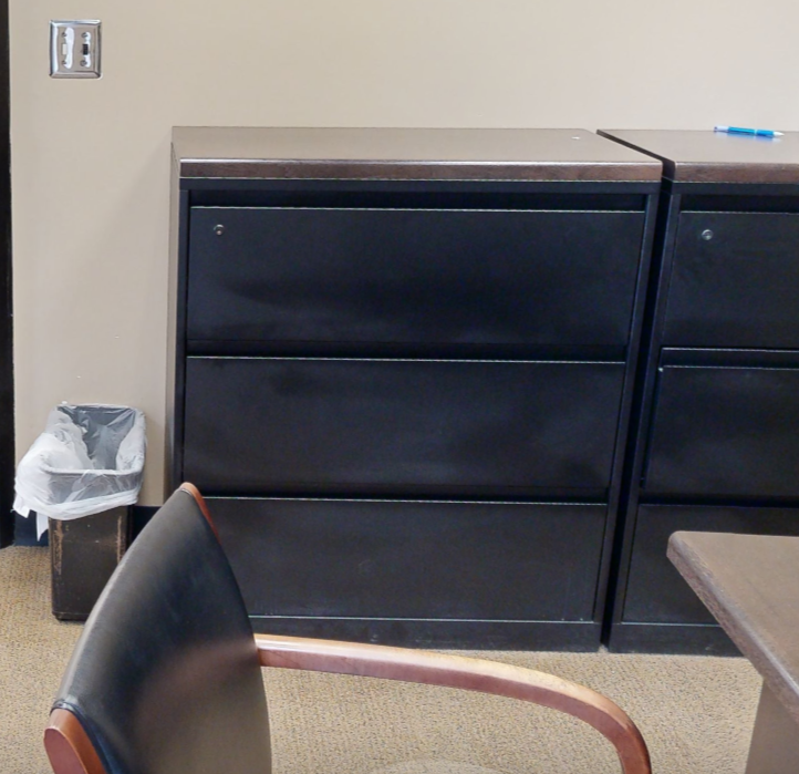 3D filing cabinet, topped