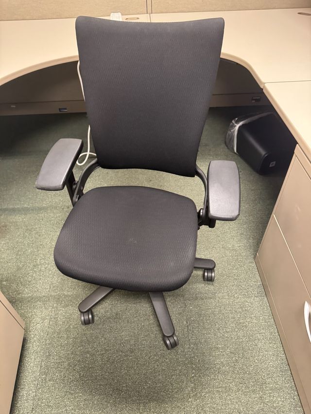 Task chairs