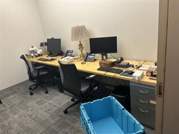 Partner U Desk