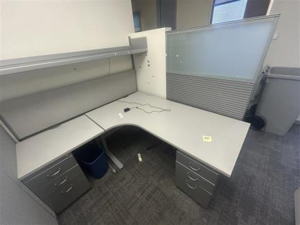 Steelcase L Workstation With Two File Pedestals