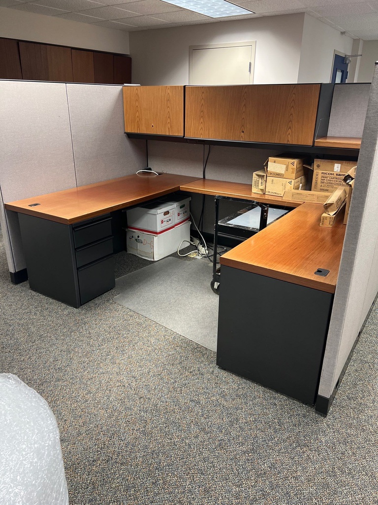 6 x 8 Workstation