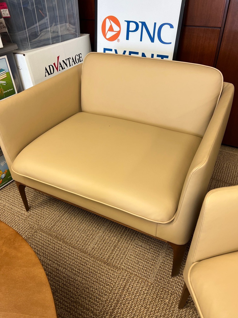 leather chairs 