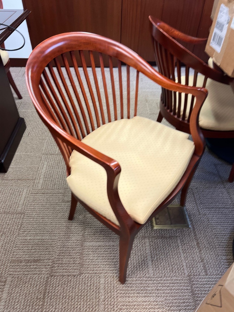 wooden chairs 