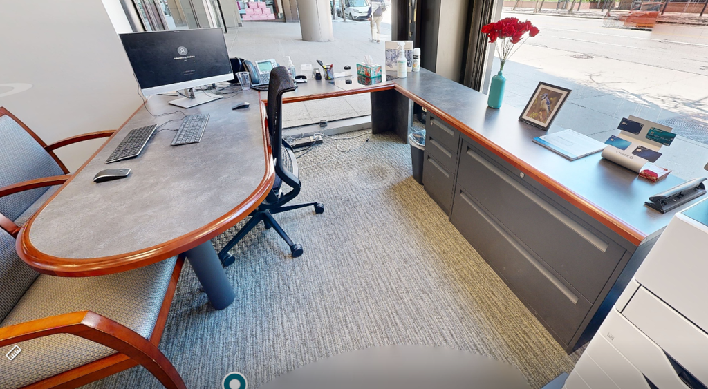 U-shaped desk