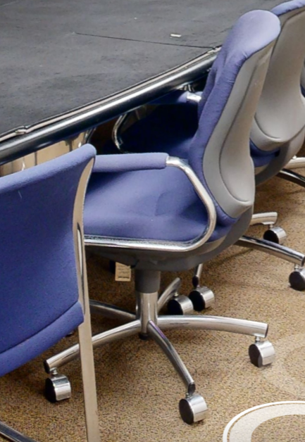 Blue task chair with arms