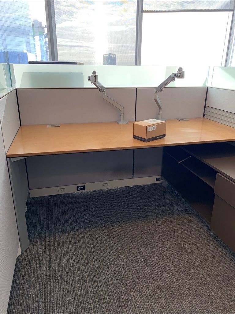 Workstation Wall - Grey Fabric with Electrical Connection (42x42x3)