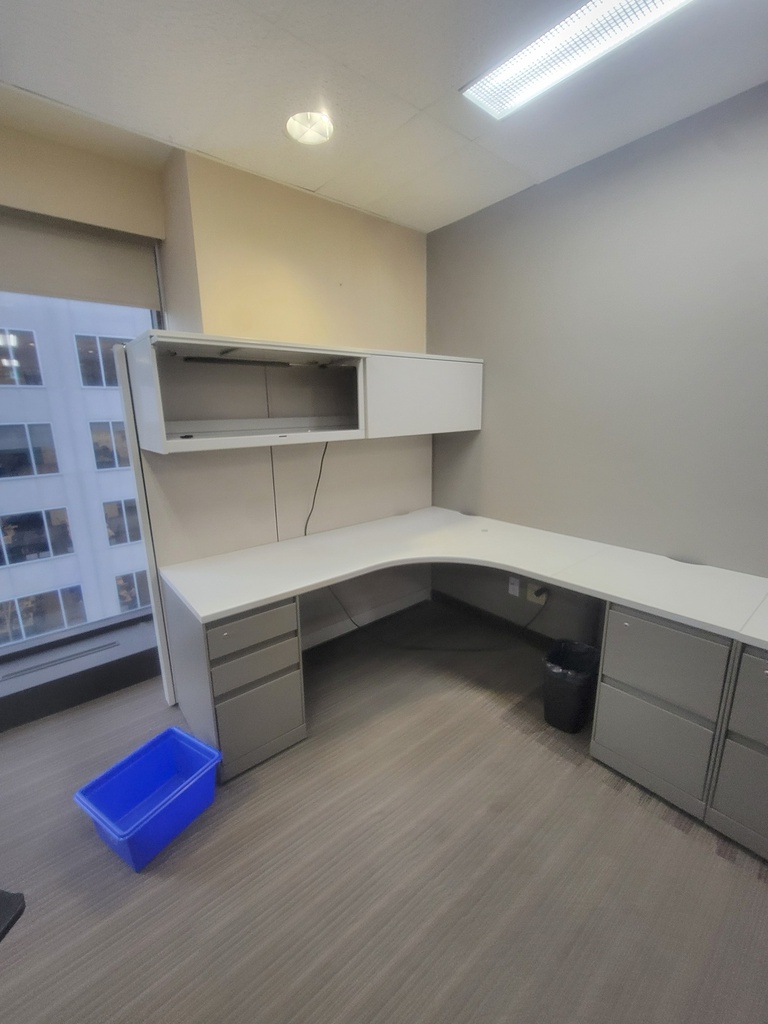 Station w/hoverhanging comp.+cab -m/w