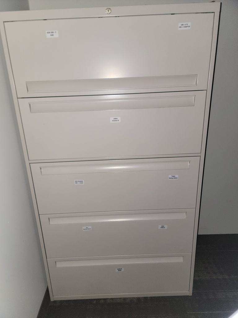 5 drawers met/cab