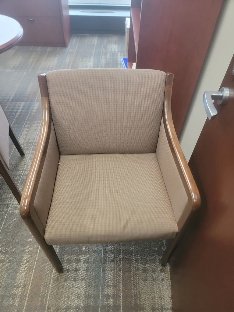 Arm chair