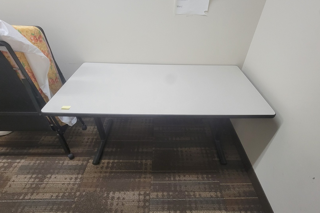 Rectangular table/ wood