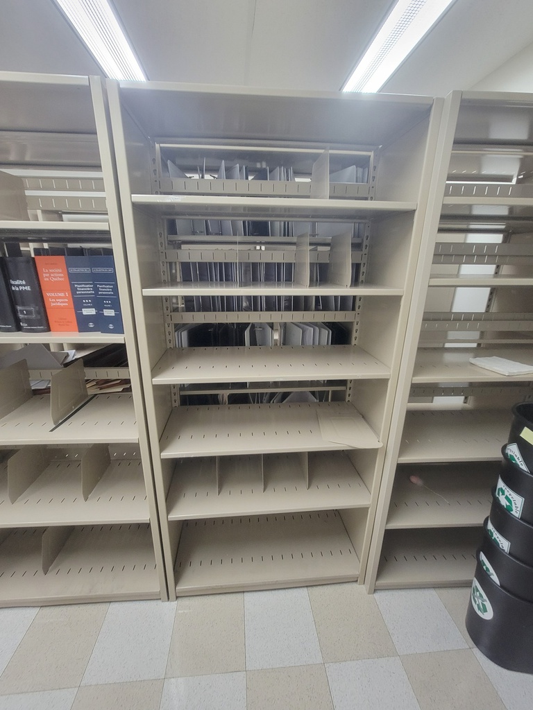 5 shelves met/rack