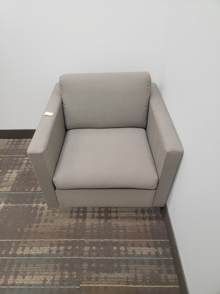 Tissue/ arm chair