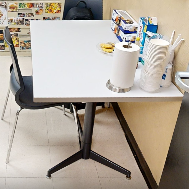Square break table