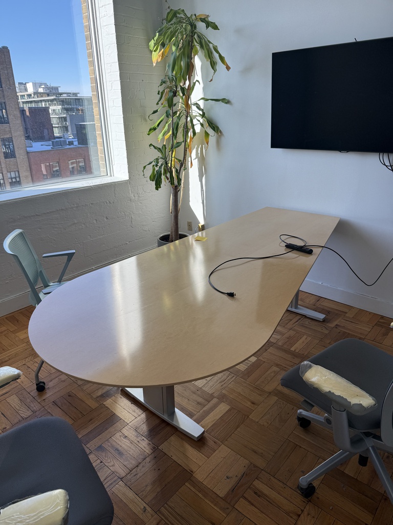 Teardrop Table