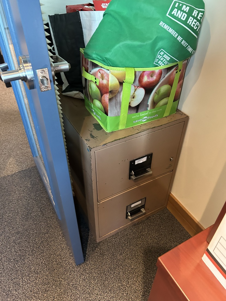 Fireproof safe