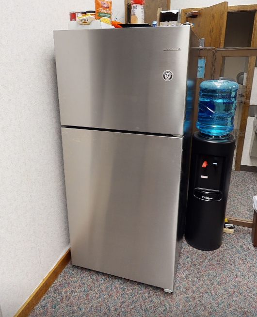 Refrigerator